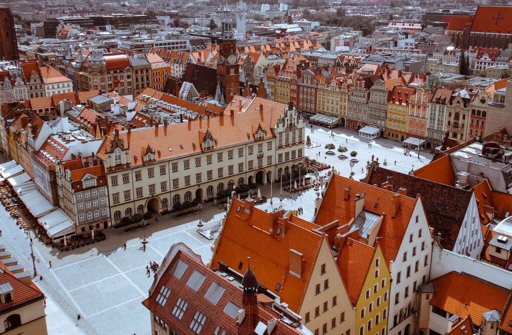 Poland is dynamic member of the European Union (EU), with a well-diversified industrial base, a robust service sector, and growing global influence.