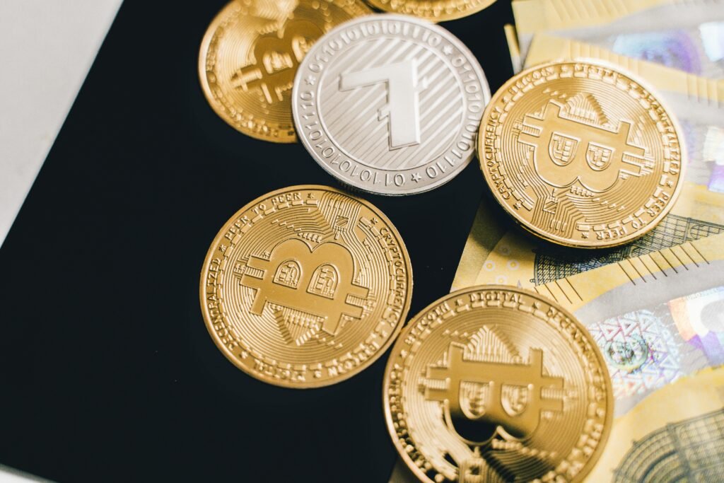 The Digital Euro is a proposed electronic form of the euro issued directly by the European Central Bank. Unlike cryptocurrencies such as Bitcoin, it would be centrally controlled, regulated, and backed by the ECB.