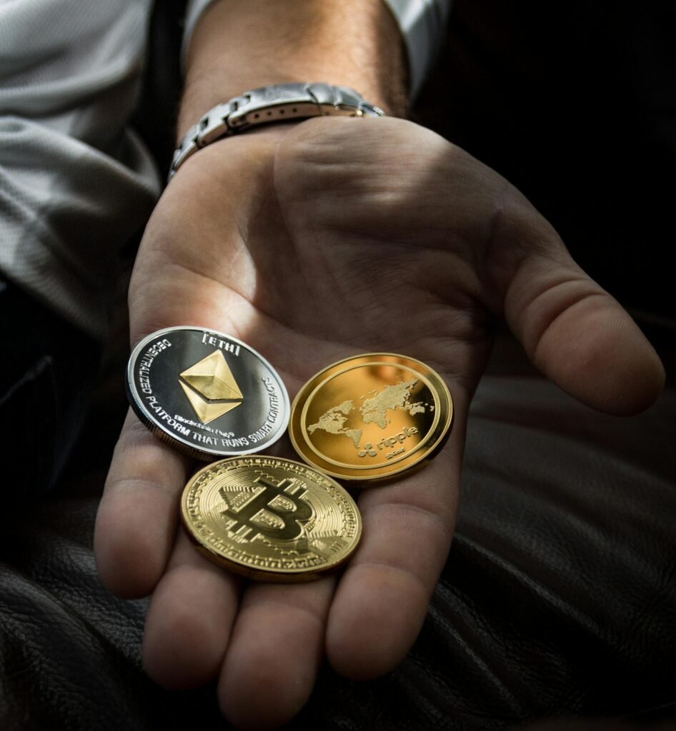 Solana is a high-performance, open-source blockchain platform that supports smart contracts, decentralized applications (dApps), and crypto tokens. It was founded in 2017 by Anatoly Yakovenko, a former engineer at Qualcomm, and officially launched in March 2020 by Solana Labs.
