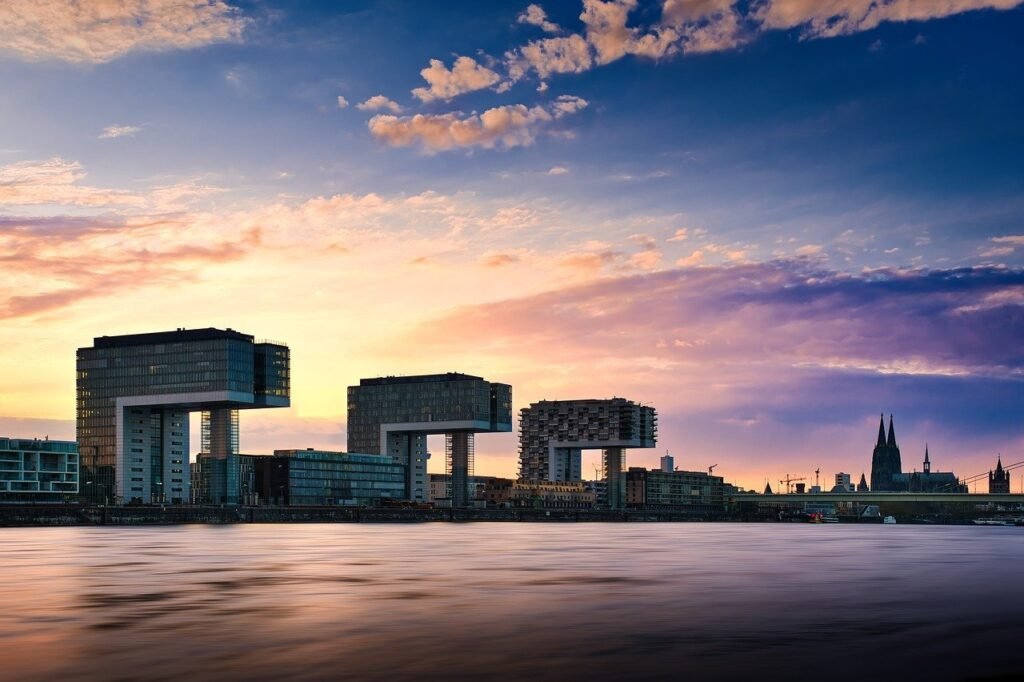 Germany offers entrepreneurs access to a stable legal environment, a well-developed infrastructure, and a sophisticated consumer market of over 80 million people.