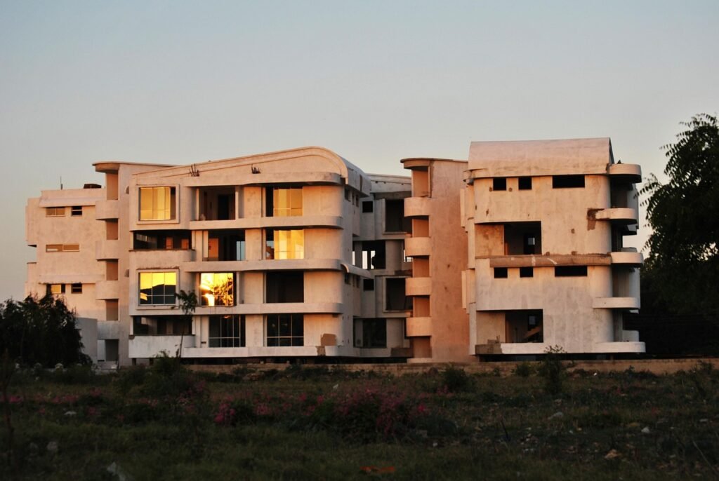 What can you actually buy for €1,000,000 in different parts of the world today?