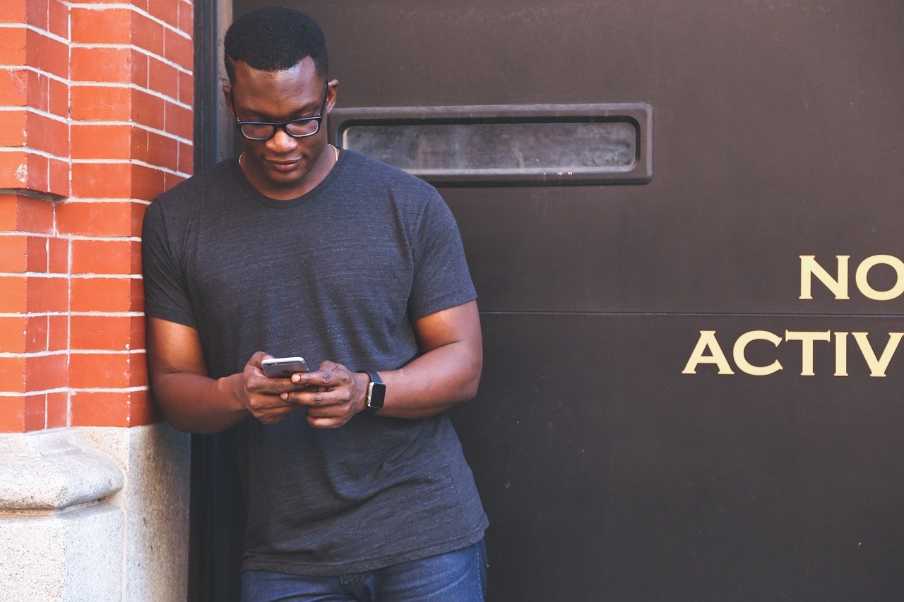 From TikTok scrolling and unnecessary coffee breaks to frequent smoke pauses, the modern workplace is full of subtle time drains.