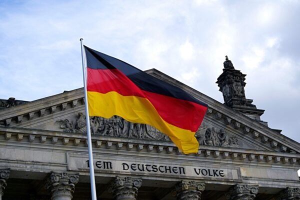 Germany's economy experienced a significant downturn. While initial recovery efforts showed promise, recent data indicates a slowdown. The European Commission projects a modest GDP growth of 0.7% in 2025, following a 0.1% contraction in 2024 .