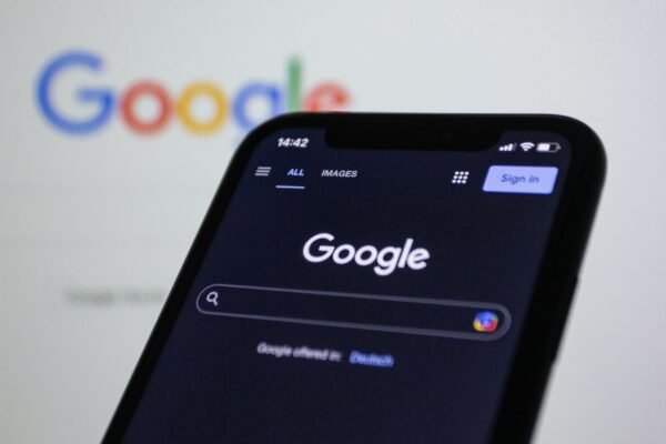 What Is the Best Browser? Choosing the Right One for Speed, Security, and AI Assistance